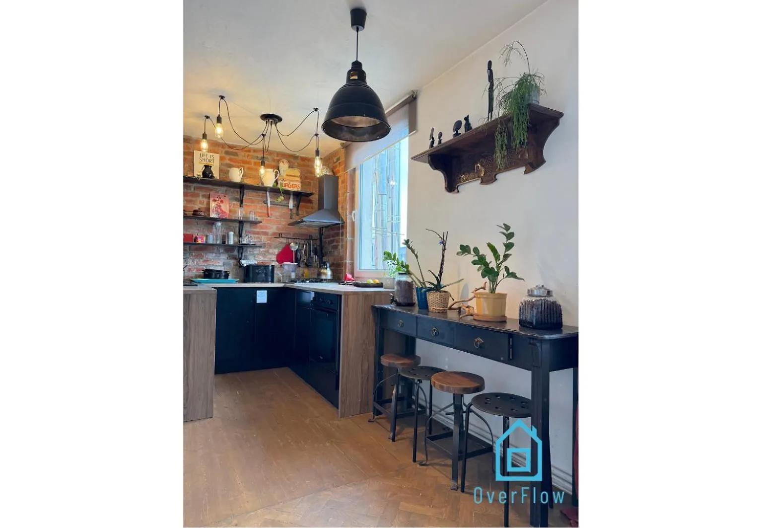 Vinyl Room - Charming Place, 15 Minutes To Gdansk Old Town & Seaside Homestay